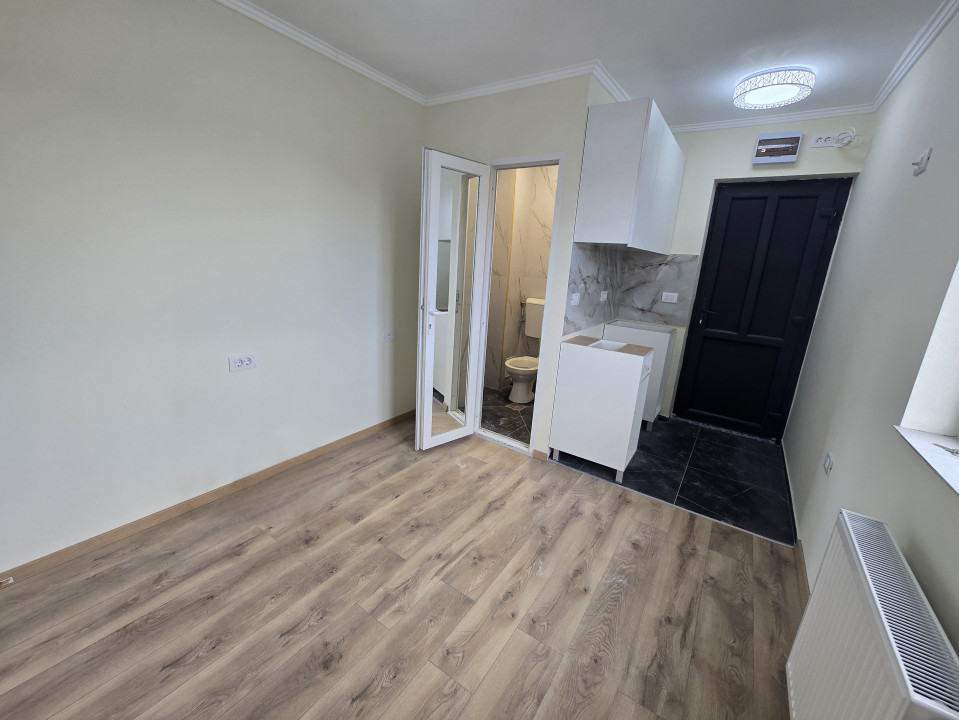 Garsoniera renovata | Etaj 3 | Rogerius, str. Aluminei