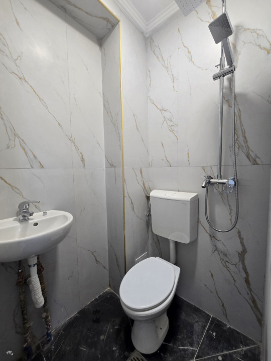 Garsoniera renovata | Etaj 3 | Rogerius, str. Aluminei