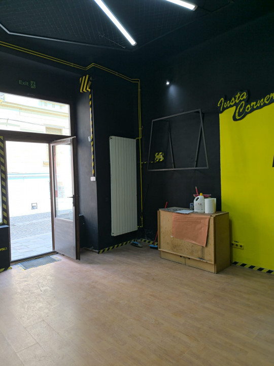 Spatiu comercial central de inchiriat, pe pietonala