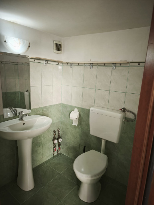 Spatiu comercial central de inchiriat, pe pietonala