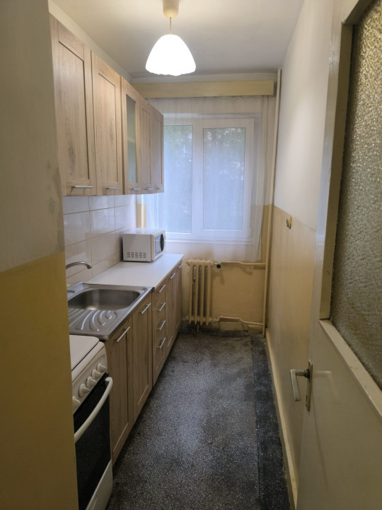 Apartament 3 camere, Nufarul Str. Onisifor Ghibu