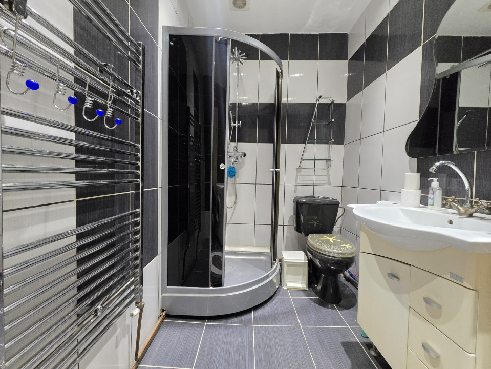 Oportunitate – Două Case+Teren semicentral-str. Octavian Goga