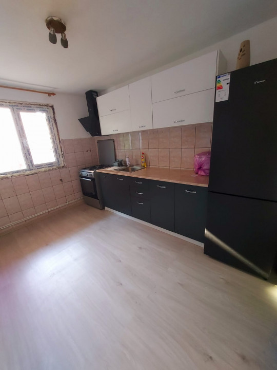 Casa + Hala Ineu Bh , Str. Principala