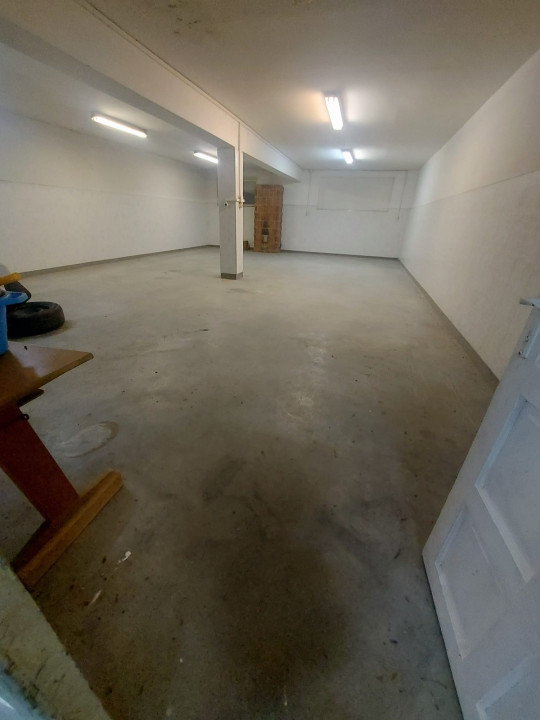 Hala de vânzare – Ineu, județul Bihor