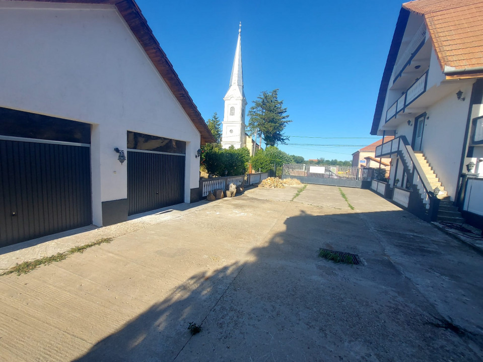 Hala de închiriat – Ineu, județul Bihor – 1.300 €/lună