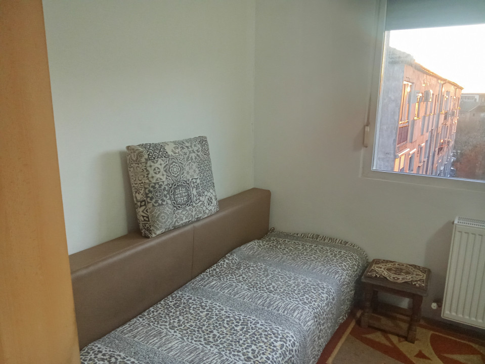 Garsoniera 1 camera, Cantemir, Str. Aleea Salca