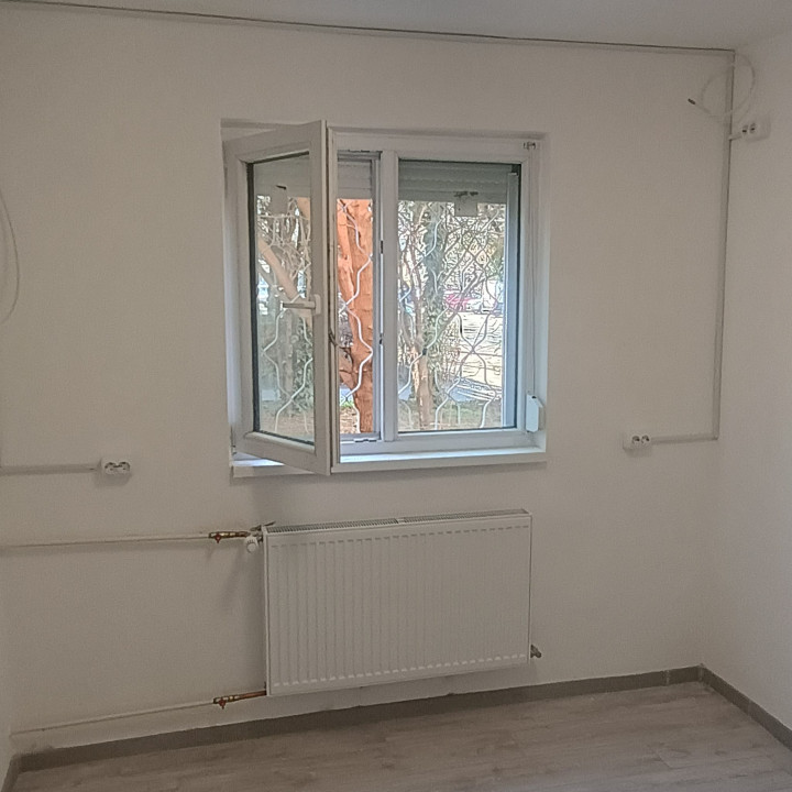 Garsoniera 1 camera, Str. Aluminei