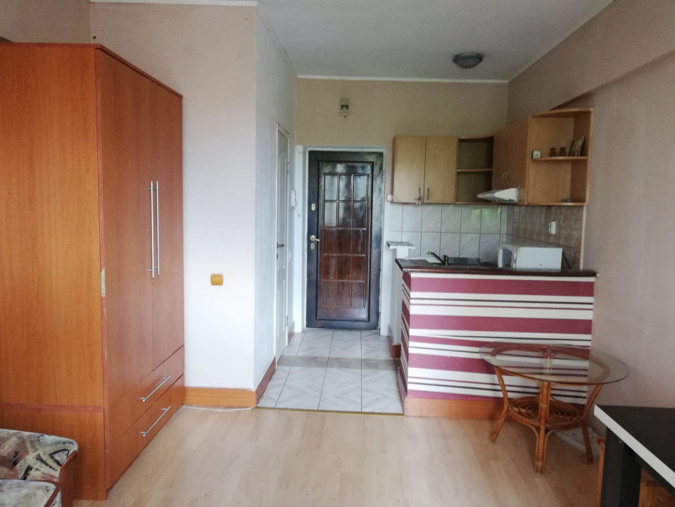 Garsoniera 1 camera,Rogerius, Str. Aluminei