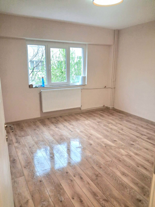 Garsonieră complet renovată | totul nou | etaj 2 | Decebal - str. Sovata