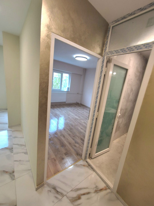 Garsonieră complet renovată | totul nou | etaj 2 | Decebal - str. Sovata