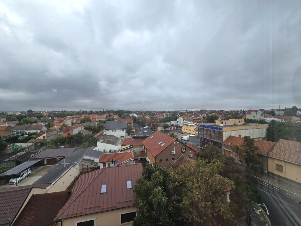 Chirie Apartament 3 camere | Central - Cicero | Etaj 5 cu lift 