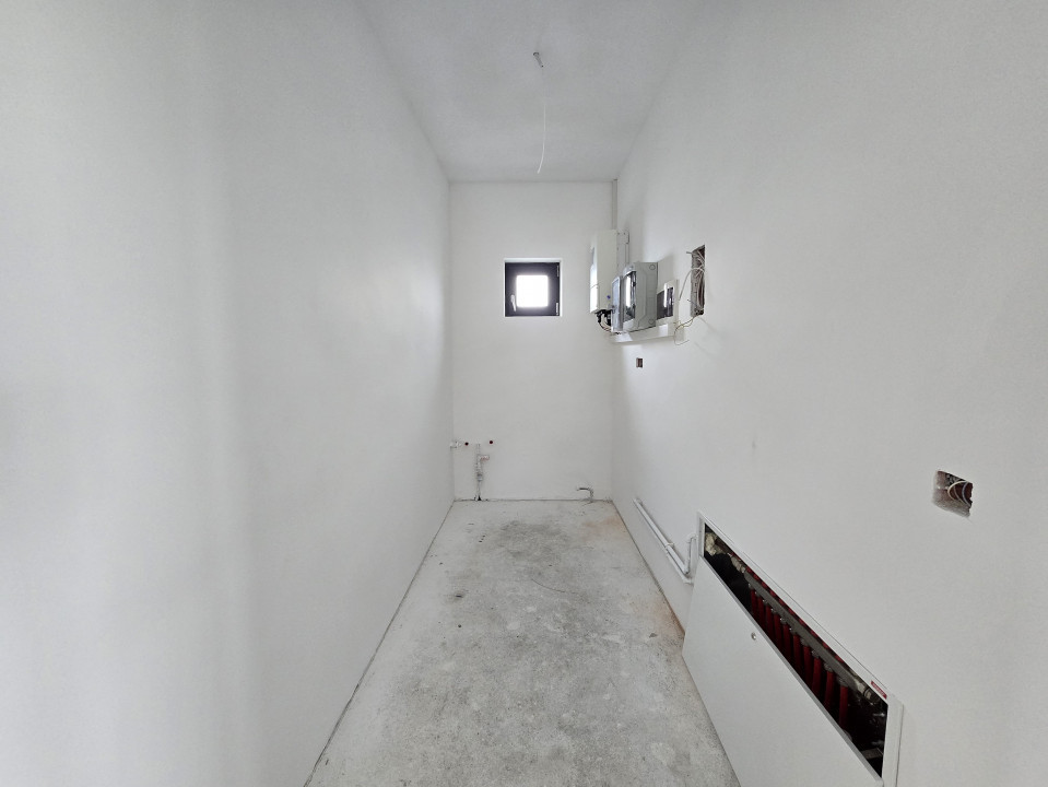 Casa | 4 camere | 553mp | Sistem Fotovoltaic 5kw - Sântandrei 