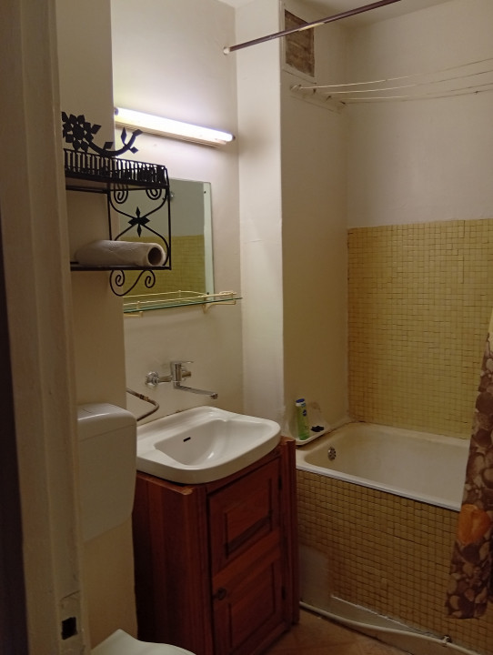 Apartament 1 camera Bloc cu 2 lifturi ,Rogerius, Str. Luminei