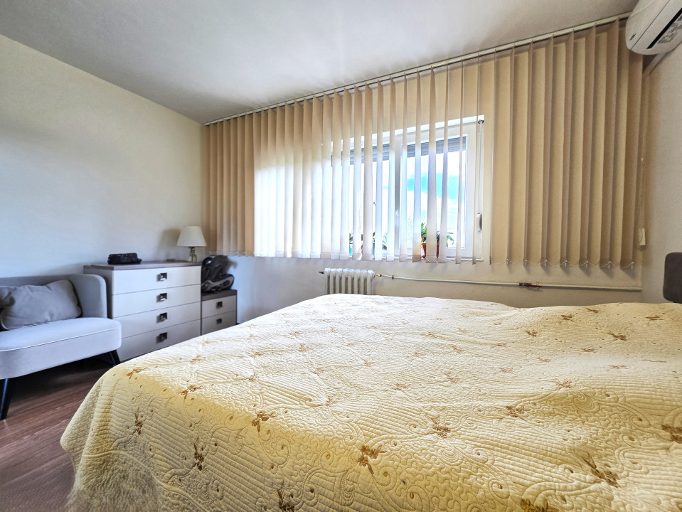 Apartament 4 camere | Decomandat | Etaj 3 | Zona Decebal - str. Sovata