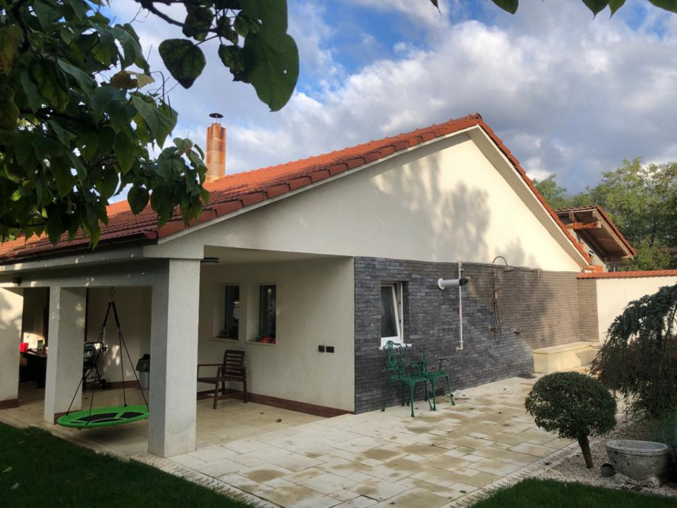 Proprietate multifuncțională: Teren 1.118 mp | 3 Corpuri de clădire - Oncea