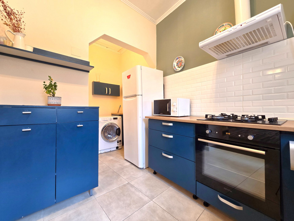 Apartament 2 camere la casă | Renovat | Central-Str. Evreilor Deportati 