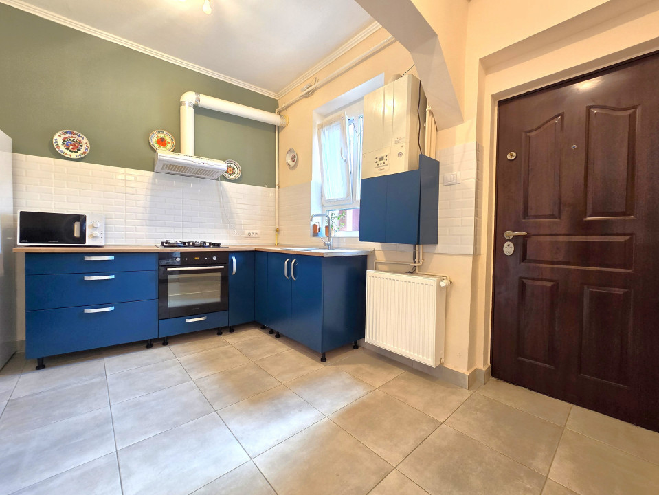 Apartament 2 camere la casă | Renovat | Central-Str. Evreilor Deportati 