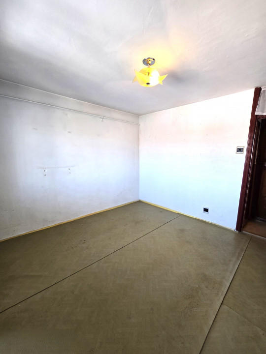 Apartament 2 camere | Decomandat | Renovabil | Rogerius - Str. Lalescu