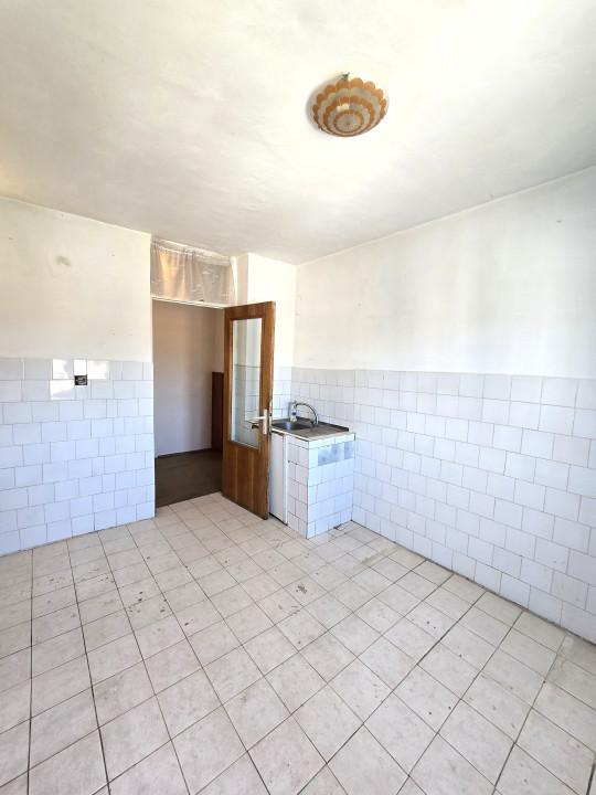 Apartament 2 camere | Decomandat | Renovabil | Rogerius - Str. Lalescu