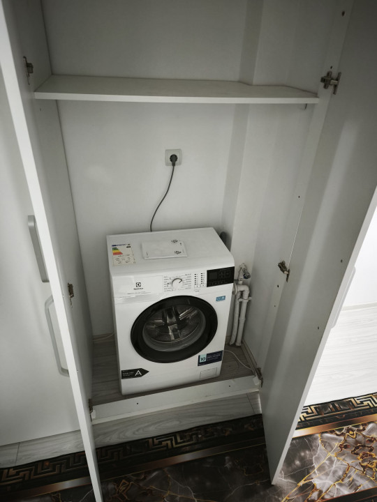Apartament 2 camere, Rogerius, Str. Calugareni