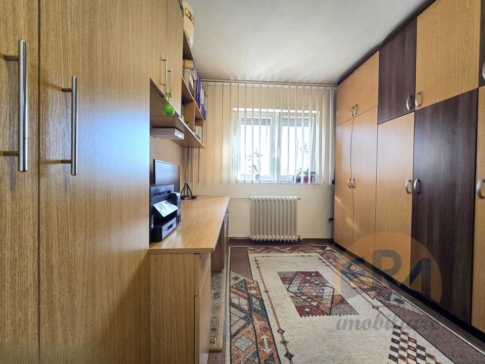 Apartament 4 camere | Decomandat | Zona Decebal - str. Sovata