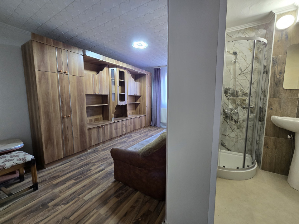 Garsoniera | Etaj 2 | Renovata | Rogerius - str. Podului