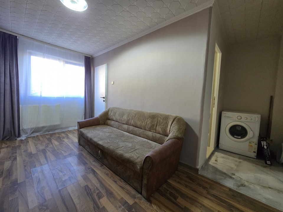 Garsoniera | Etaj 2 | Renovata | Rogerius - str. Podului