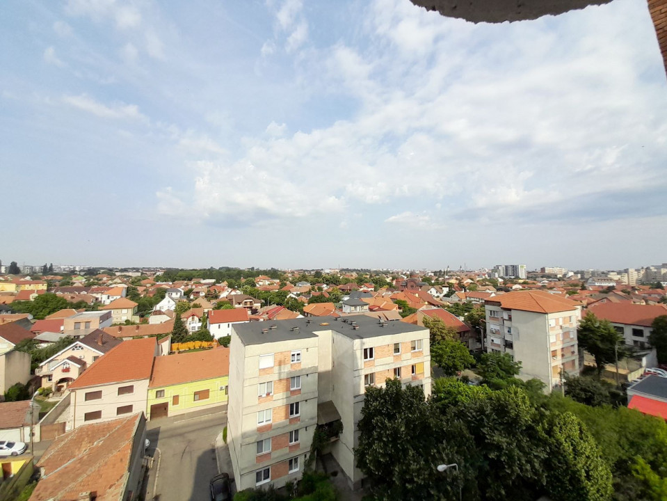 Apartament 4 camere, Cantemir