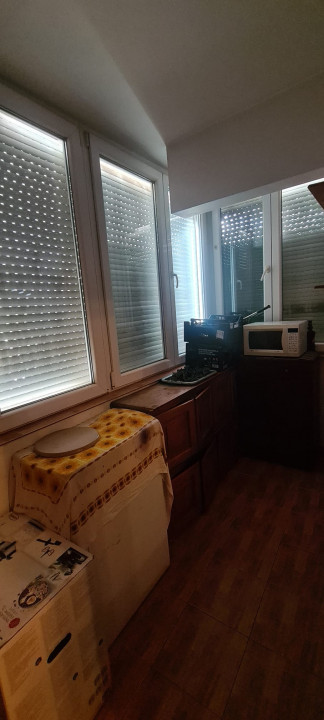 Apartament 2 camere, etaj 1 din 4, Rogerius